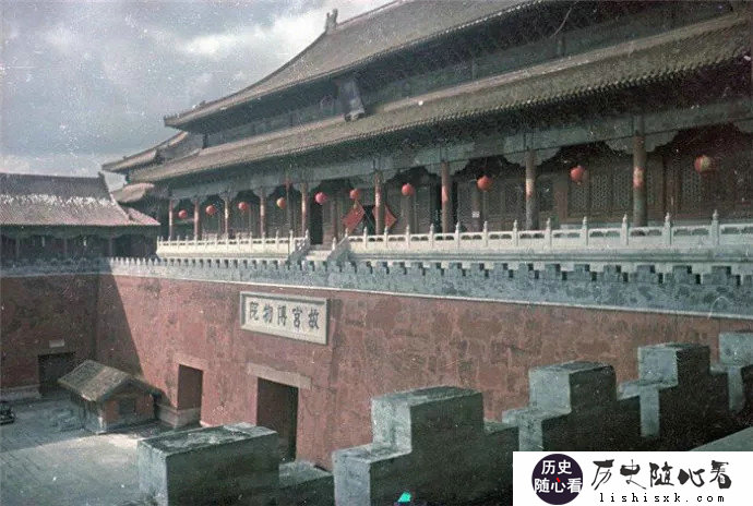 老照片：1949年北平解放时的故宫紫禁城_故宫