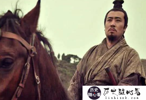Liu Bei started his business with funding. How did he later expand his army?