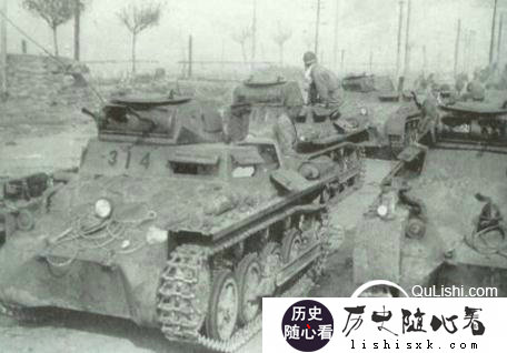 中日间的坦克大战：远征军坦克碾压日军豆式坦克_抗日战争