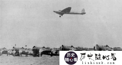 日史料揭秘：一架中国战机从32架日机中突围_空战
