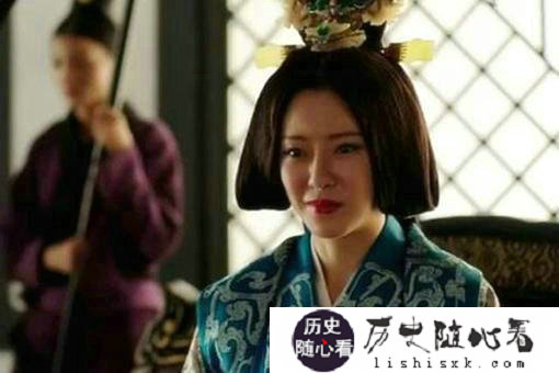 古代外戚和宦官,谁对皇帝的威胁最大?