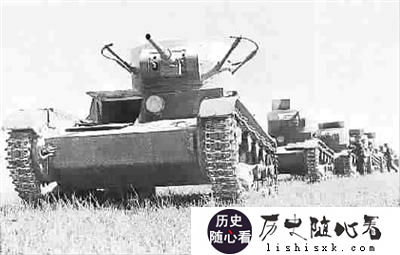 揭秘中国首个机械化师200师：苏制坦克痛击日军_抗战