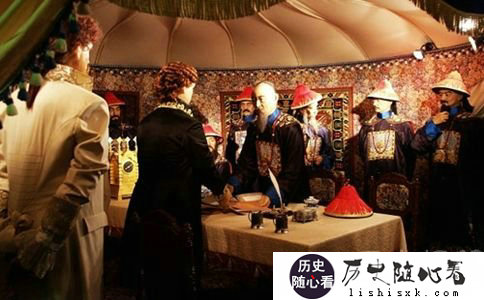 签订尼布楚条约的场面