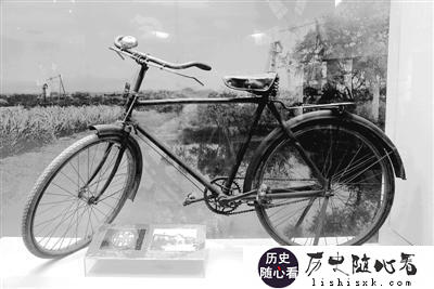 老战士捐出40多年前缴获自行车：原日军车主认出_日军