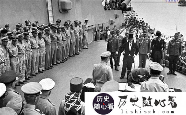 1945年日本投降历史图片