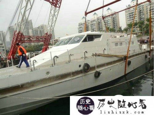 中国海警100吨级超高速执法艇在深圳正式下水_执法