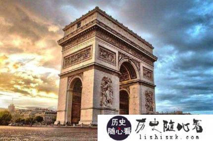 巴黎凯旋门简介：巴黎凯旋门建筑历史是怎样的？巴黎凯旋门是为了