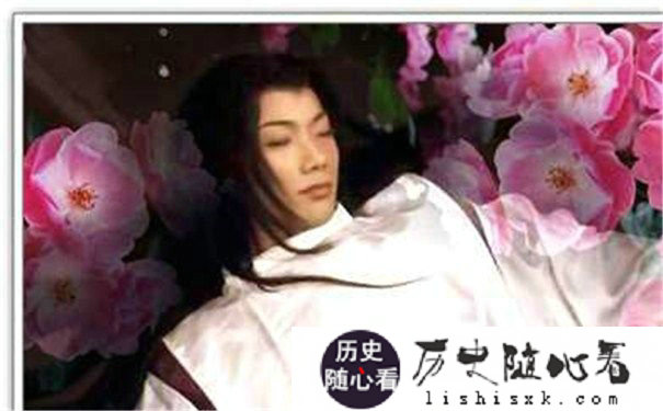 电影《阴阳师》中安倍晴明剧照