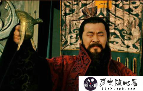 曹操被称为奸雄为什么还能纳士招贤?曹操为人到底怎么评价?