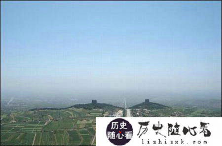 远眺坐落于 乳山 的武则天墓