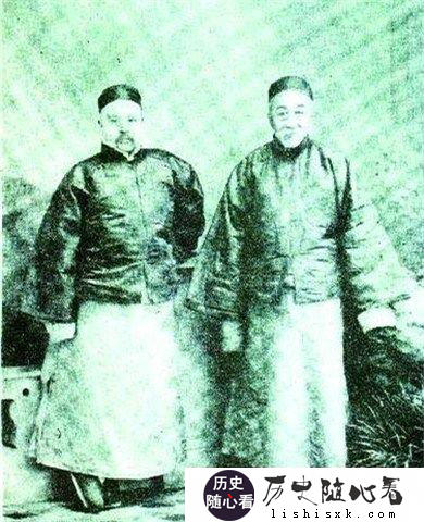 刘鹗（左）
