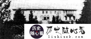 讽刺文学大师马克·吐温诞辰