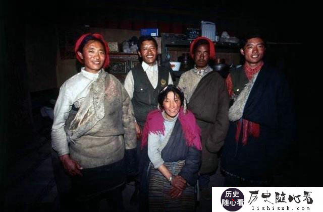 一妻多夫制度是西藏传统的风俗，为何西藏至今仍有一妻多夫的风俗？