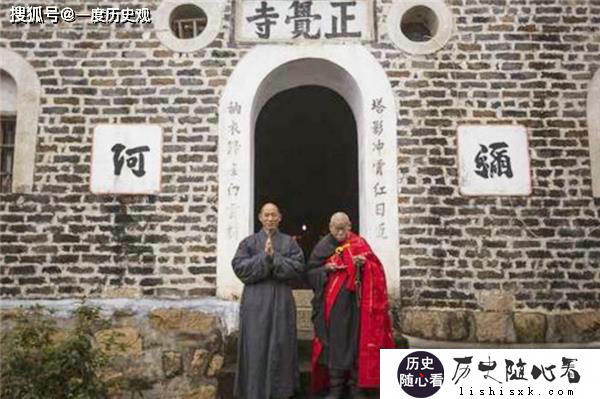 天生佛子因菩萨托梦，一件百衲衣穿到80多岁，花费43年亲自建庙宇_释觉