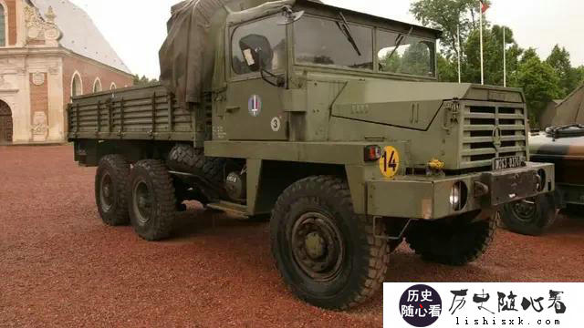 你会用哪句话证明你是军人或者服过役？