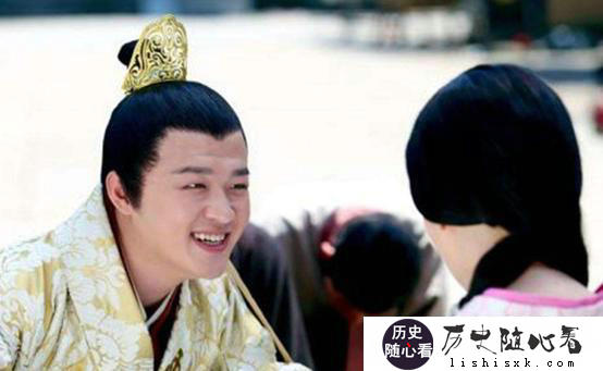 刘贺为什么当了27天皇帝就被废了？他又是怎么当上皇帝的呢？