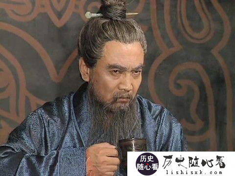 曹操不喜欢自己的儿子吗？为何说生子当如孙仲谋，曹丕比不上孙权吗？