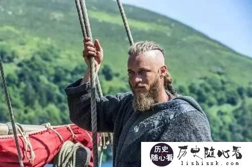 历史上有哪些名人是光头？都是怎么造成的？