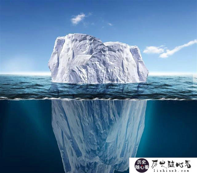 泰坦尼克号当年是撞到冰山后沉的，那船上的人为什么不到冰山上避难、等待营救呢？