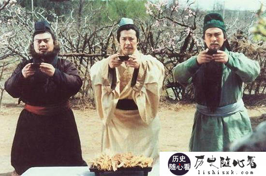 关羽败亡,会不会是刘备借刀杀人?