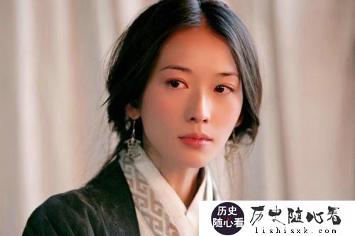 在哥哥死后，孙权是如何对待嫂子的？