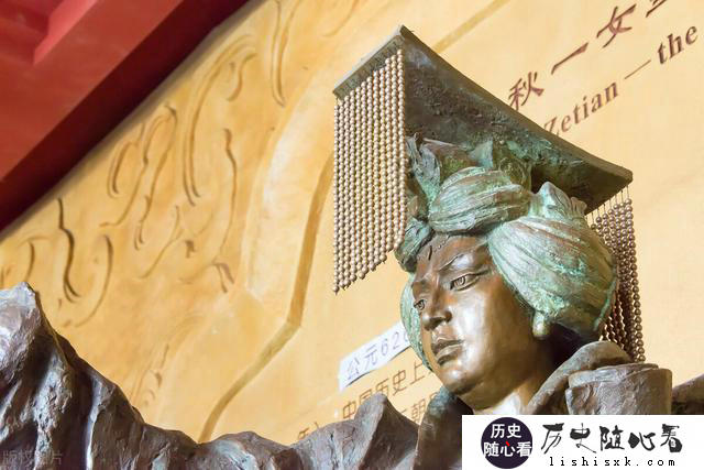 中国第一女皇帝武则天陵墓为何无字？