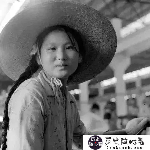 为什么在武汉有很多女公交车司机而且跑的猛，在西安一个没看到？