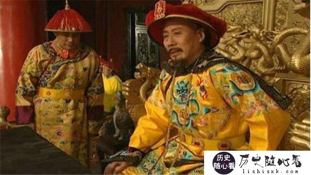 明朝不准<a href=http://lishisxk.com/tags-etagid610-0.html target=_blank class=infotextkey>王爷</a>进京，清朝不准王爷出京，哪种做法能更好的解决藩王问题？