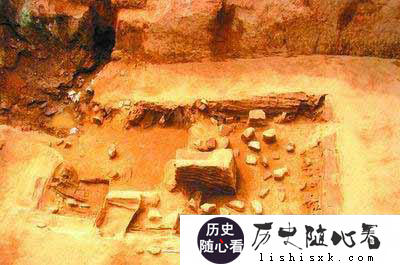 你觉得袁世凯坟里有宝贝吗？