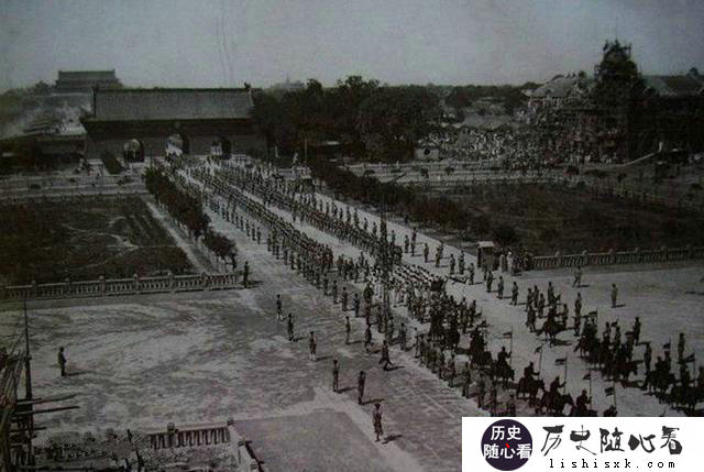 你觉得袁世凯坟里有宝贝吗？