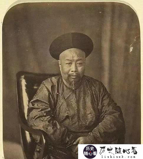 清朝一品大官叶名琛,被俘虏到<a href=http://lishisxk.com/tags-etagid965-0.html target=_blank class=infotextkey>印度</a>,当猴子供人观赏,是什么情况?