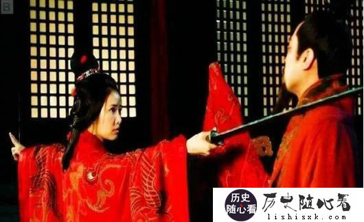 孙尚香的剑法和刘备的剑法哪个厉害？