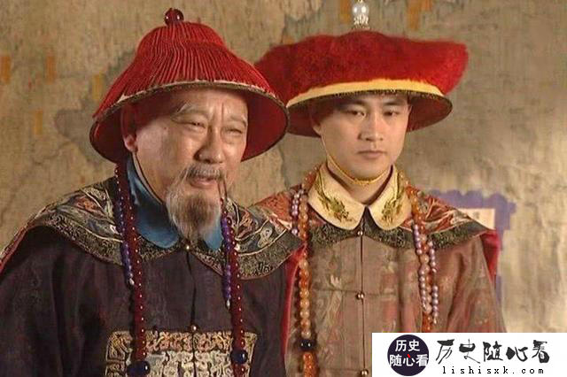 康熙三大重臣明珠，索额图，佟国维，为何只有佟国维得以善终？