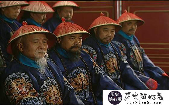 《雍正王朝》中八王议政时，如果老十三不出现，雍正会有应对的方法吗？