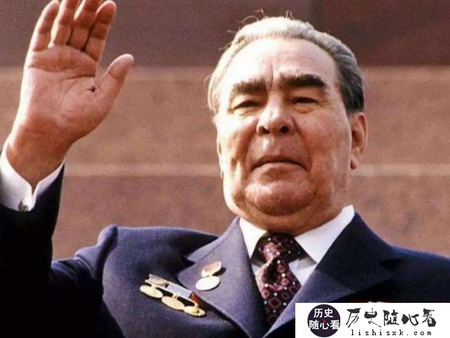 叶利钦敢喝斥戈尔巴乔夫,为何勃列日涅夫时期的俄罗斯总统不敢这样?