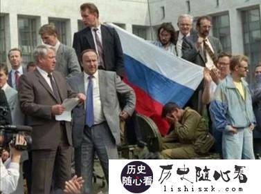 叶利钦敢喝斥戈尔巴乔夫,为何勃列日涅夫时期的俄罗斯总统不敢这样?