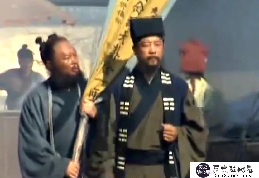 水浒传故事：吴用与李逵扮作道人，进了卢府，见了卢俊义