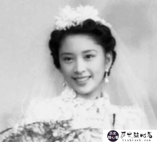 1966年，76岁的李宗仁，娶了26岁的胡友松为妻