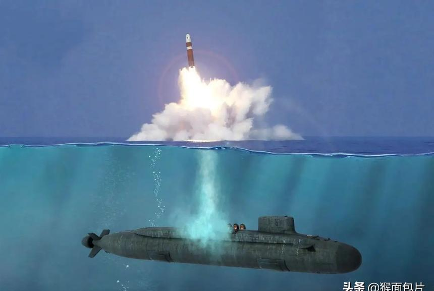 航母和战略核潜艇，哪个更重要？看完你就知道了