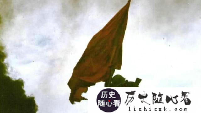 老山战役最悲壮的插旗被质疑造假一保安笑称照片上的人是我战斗